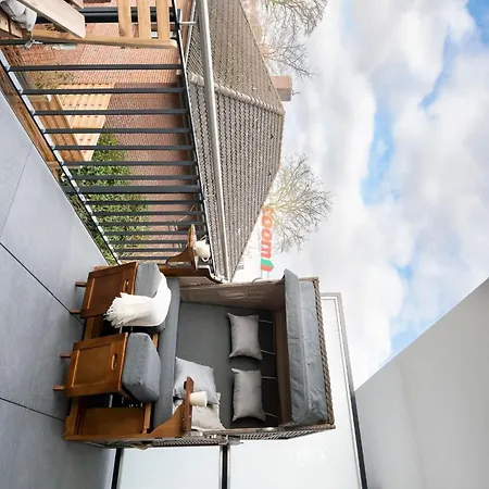 Pier 67 Kleine Perle Neustadt